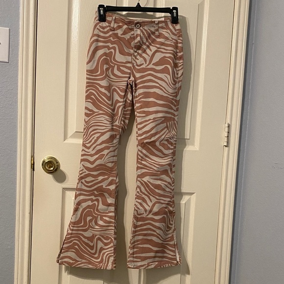 Free people We The Free Tan and White Bootcut Pants - Picture 2 of 12